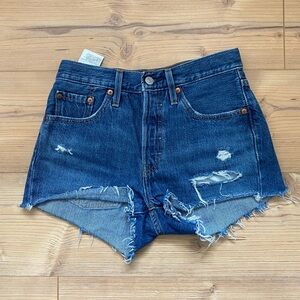 501 LEVI’S SHORTS